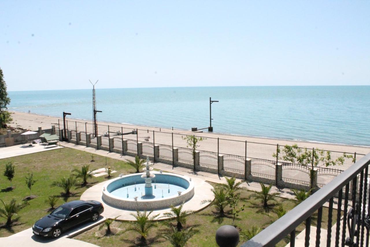 Hotel Black Sea Sukhumi Ngoại thất bức ảnh